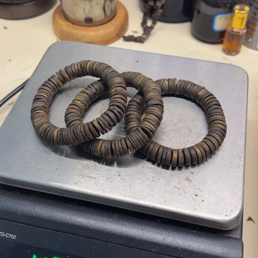 沉香碎屑沉香吉*吉片珠串47克