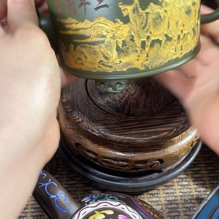 茶壶紫砂大家都喜欢的一把紫砂壶。