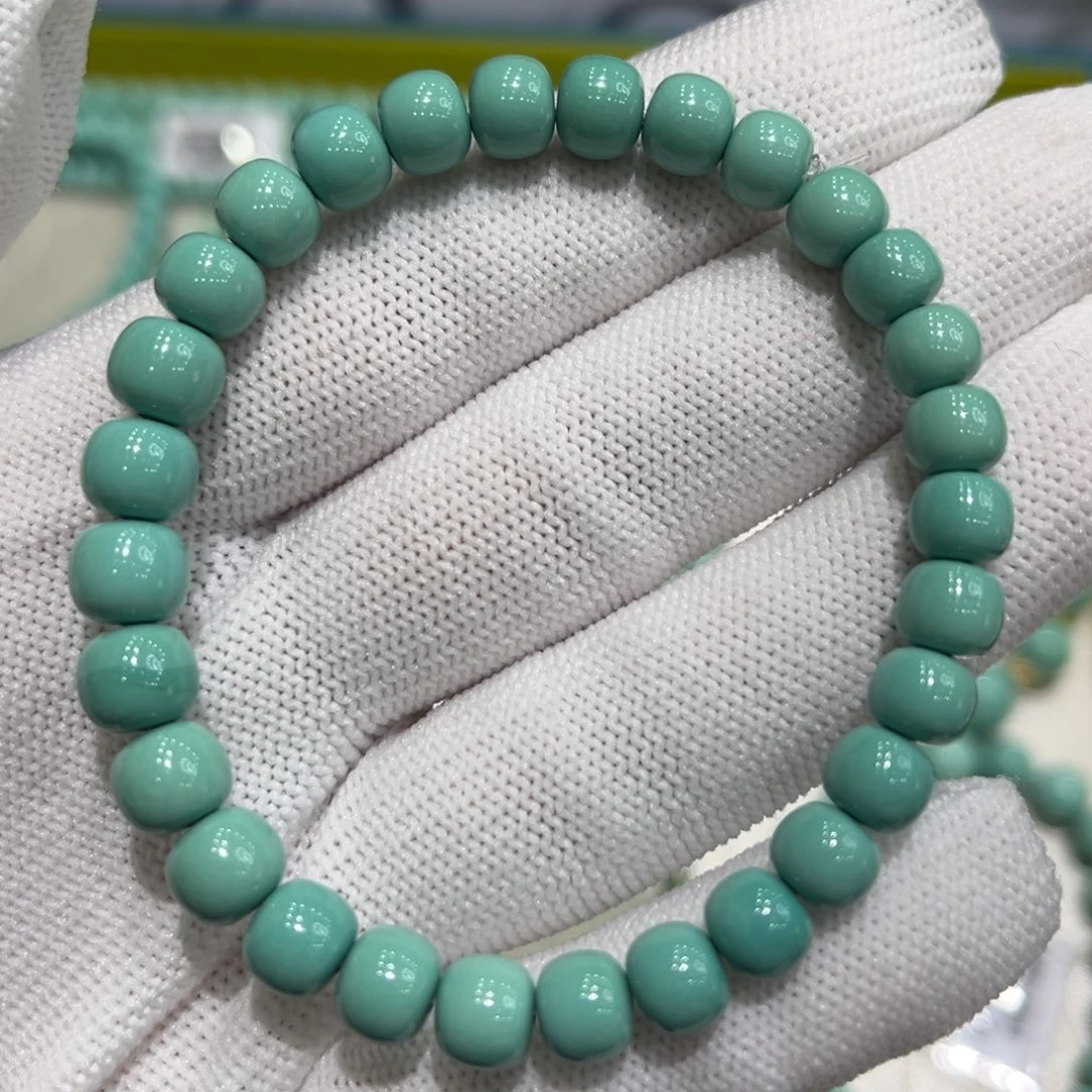 绿松石未镶嵌珠宝奇石精品绿老型