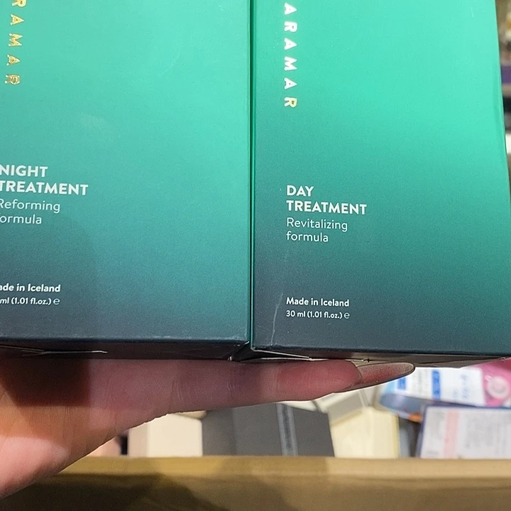 b***f花岗石铁合金中古香水沐浴露持久留香