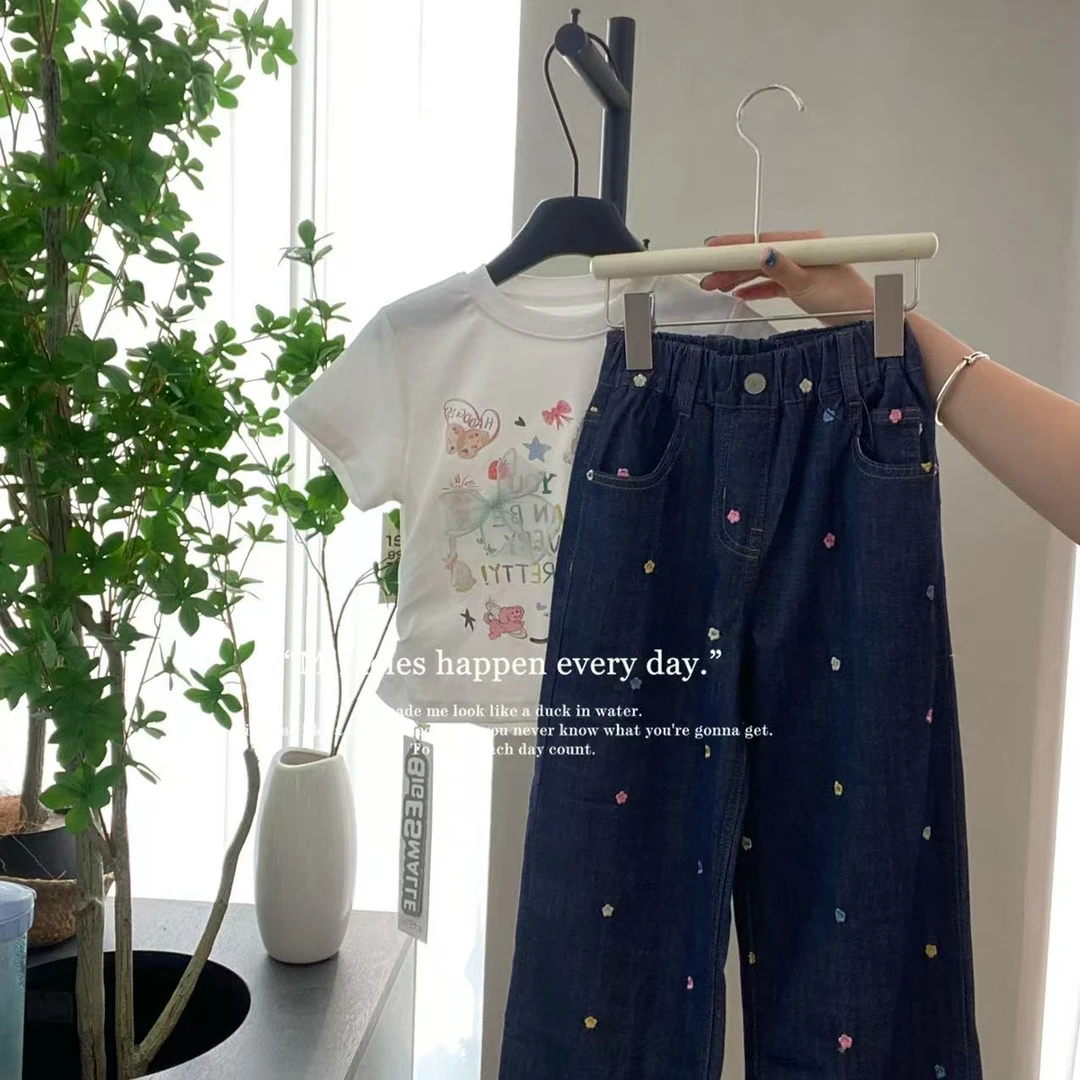 R2557儿童刺绣牛仔裤