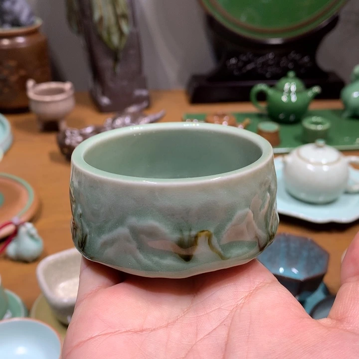 龙泉青瓷点彩空山杯