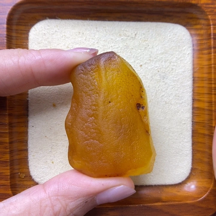 未镶嵌定制琥珀敏