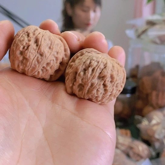 【闪购商品】把件文玩核桃35石墩小众闷尖