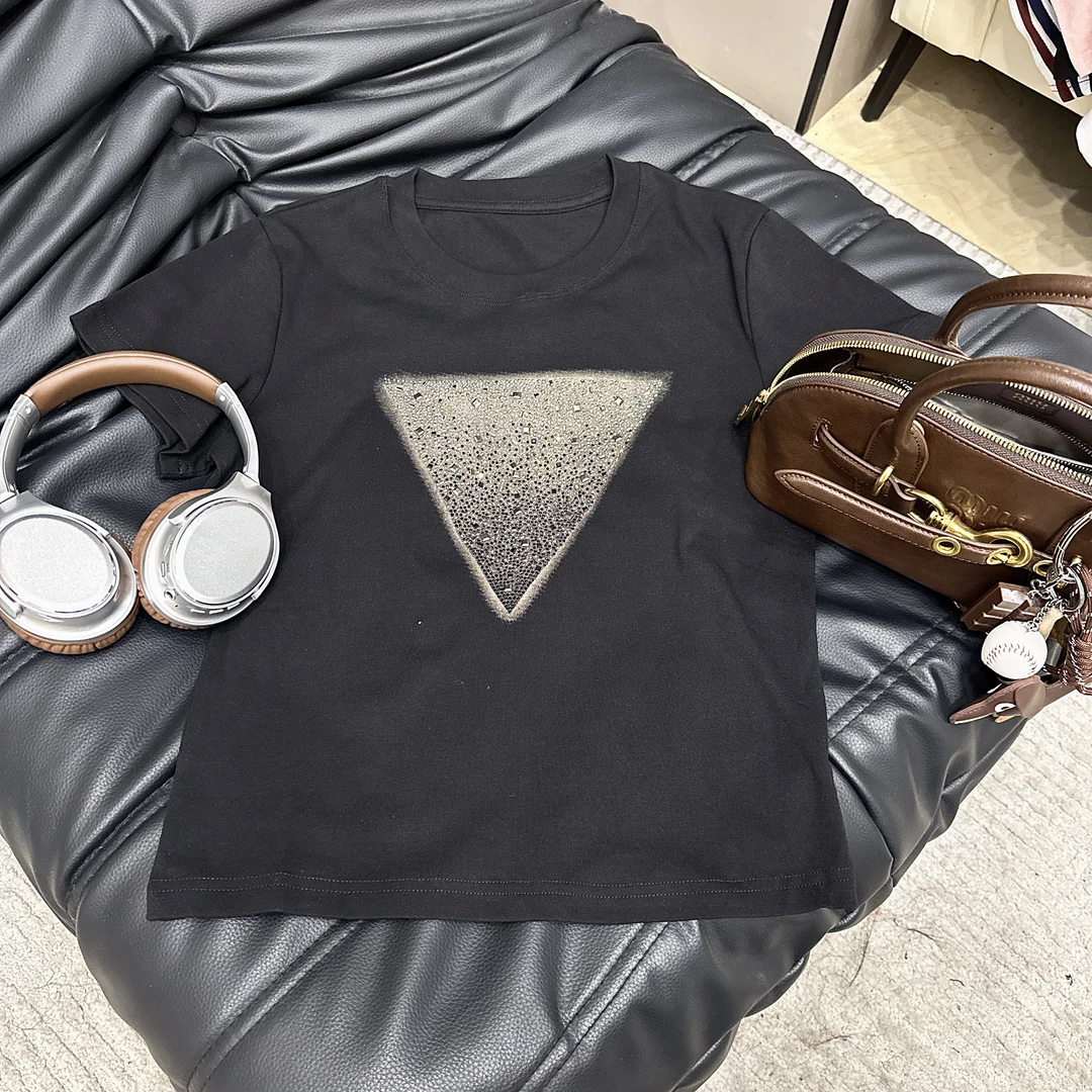 LUSESAY 121 设计感扎染图形 夏季2025新款短袖t恤女百搭休闲上衣