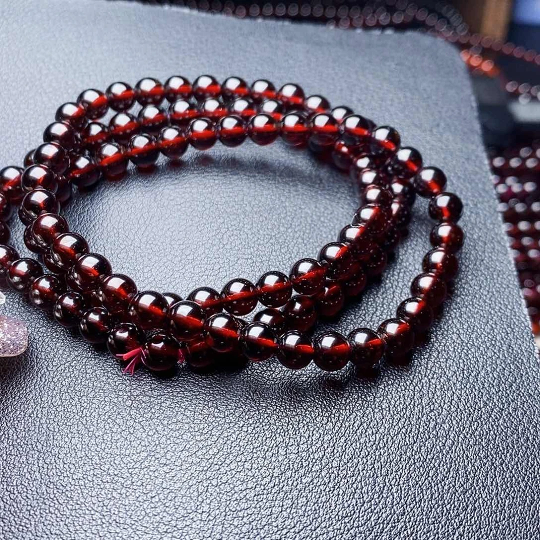 未镶嵌手链石榴石5.6 3圈毕业级