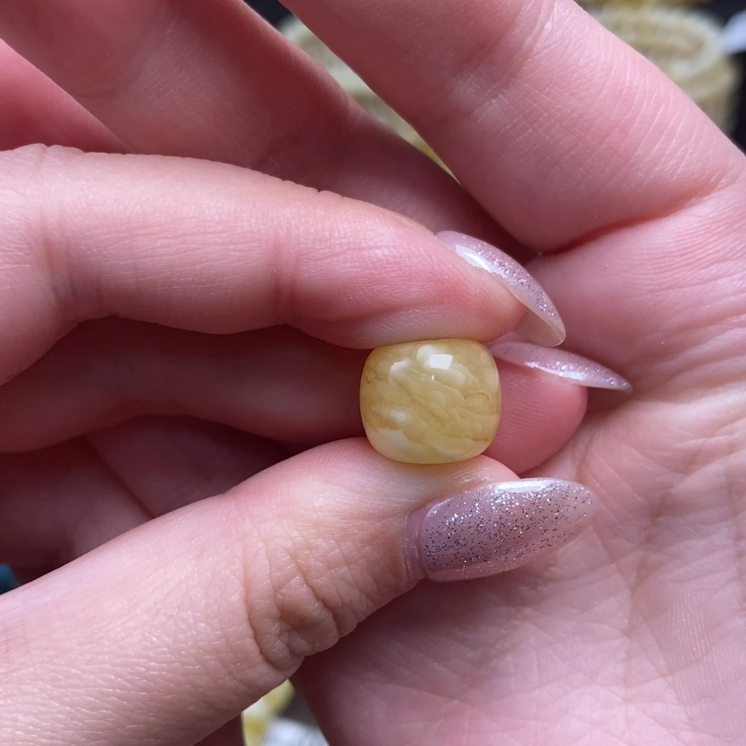 蜜蜡未镶嵌珠宝奇石卡12.7