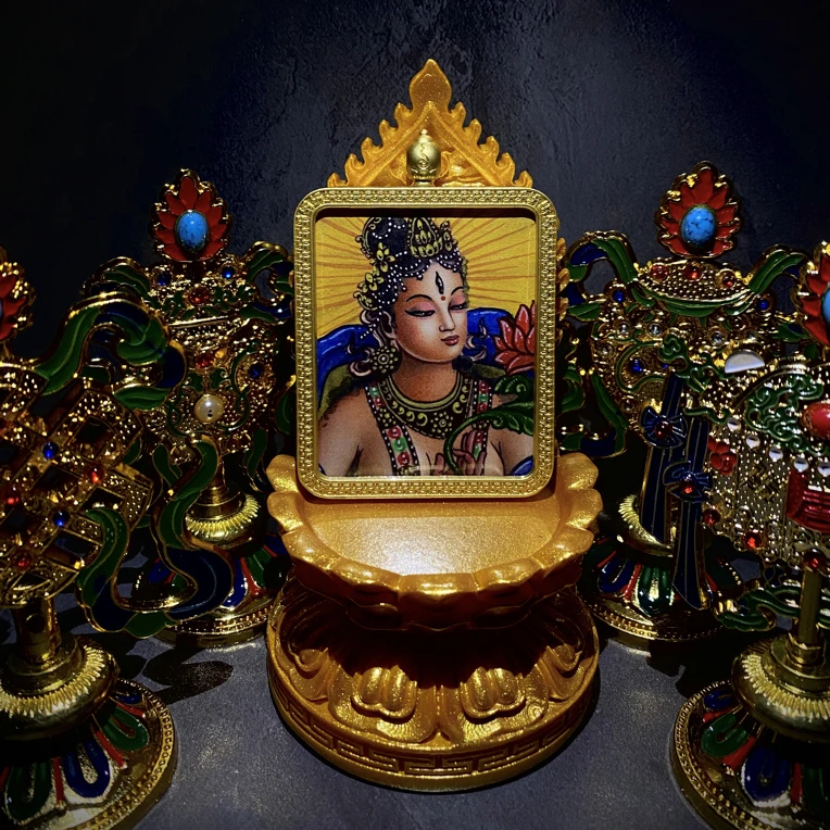 纯手绘唐卡白度母纽瓦力吊坠