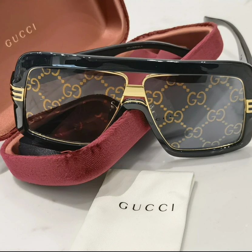 99新 GUCCI/古驰 双g黑色金边 大logo太阳镜