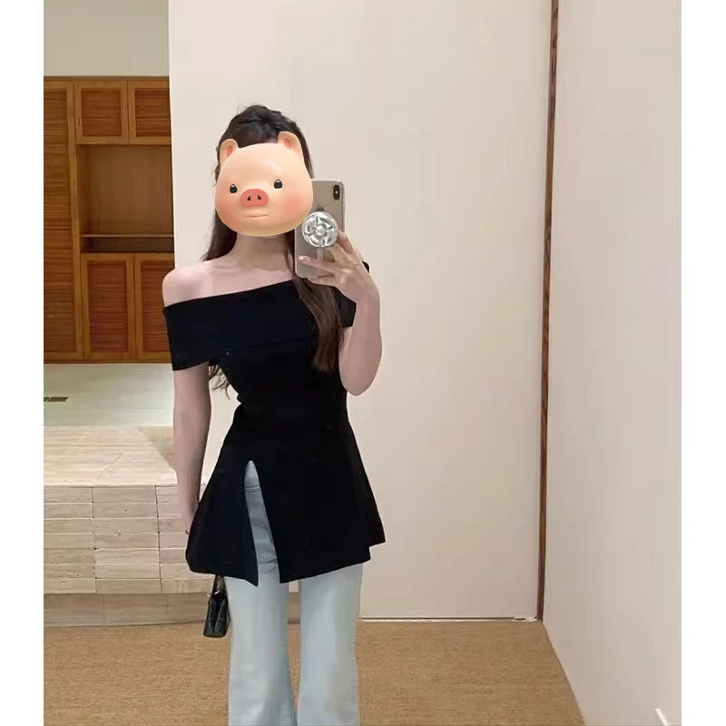 黑色一字肩冰丝针织衫女夏季修身设计感开叉露肩独特漂亮掐腰上衣