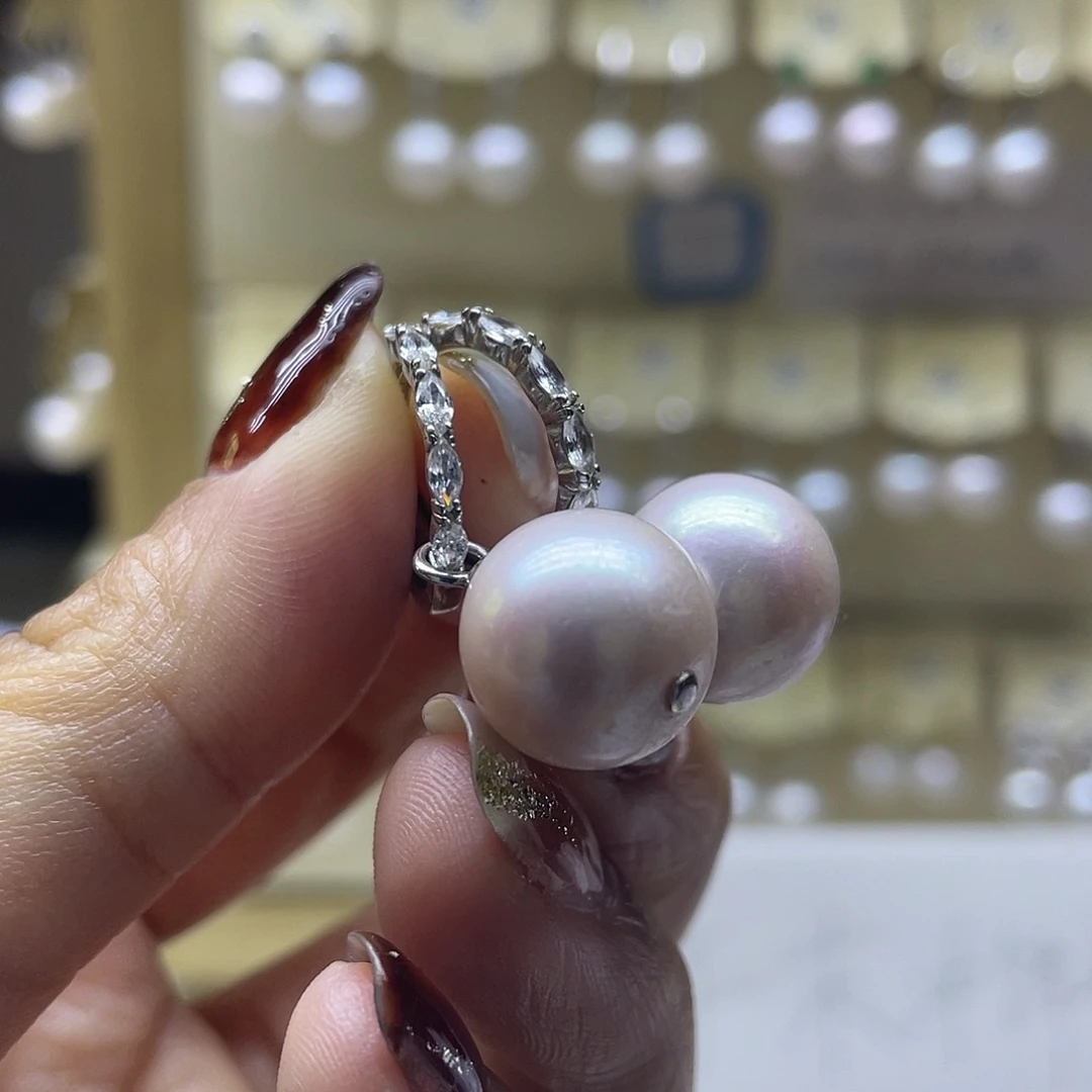 银S925镶嵌淡水珍珠耳饰