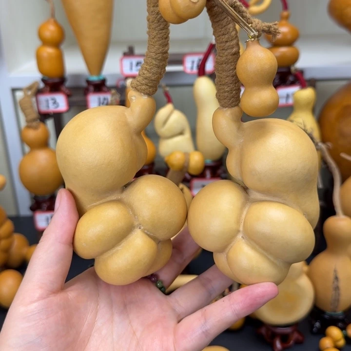 扇子仙****美1666666888888888888