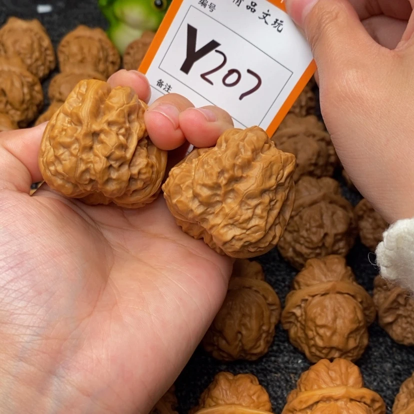 【闪购商品】把件桃核八****！40蛙蛙
