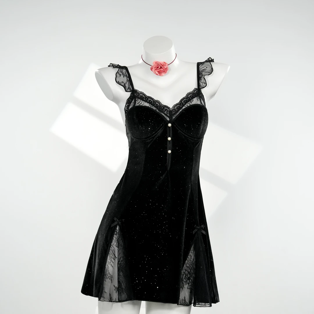 繁星 【90-220斤】 法式轻奢小黑裙气质复古丝绒修身睡裙 C4260