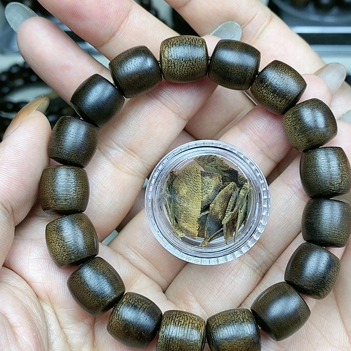 沉香碎屑沉香越南芽庄白棋楠沉水老料1.2桶珠