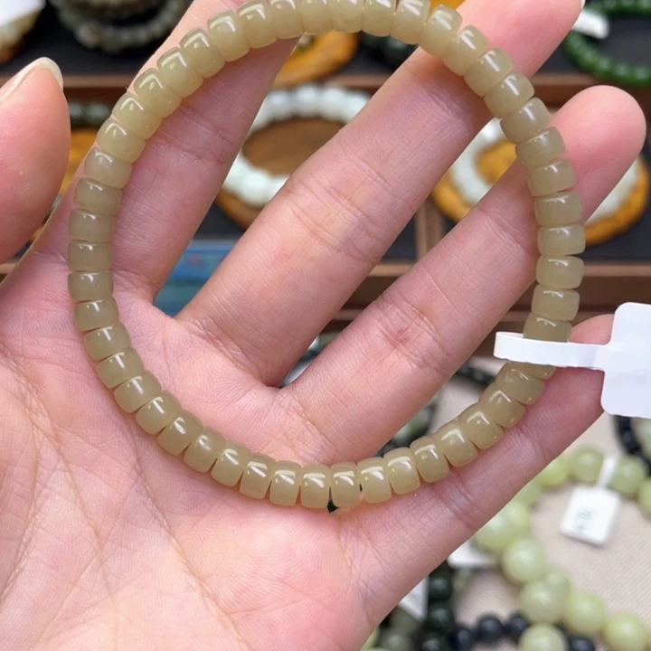未镶嵌手链和田玉