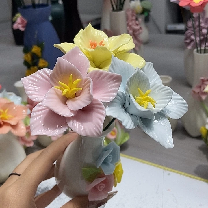 陶瓷纯手工捏花设计