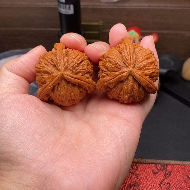 ･***把件文玩核桃白奔