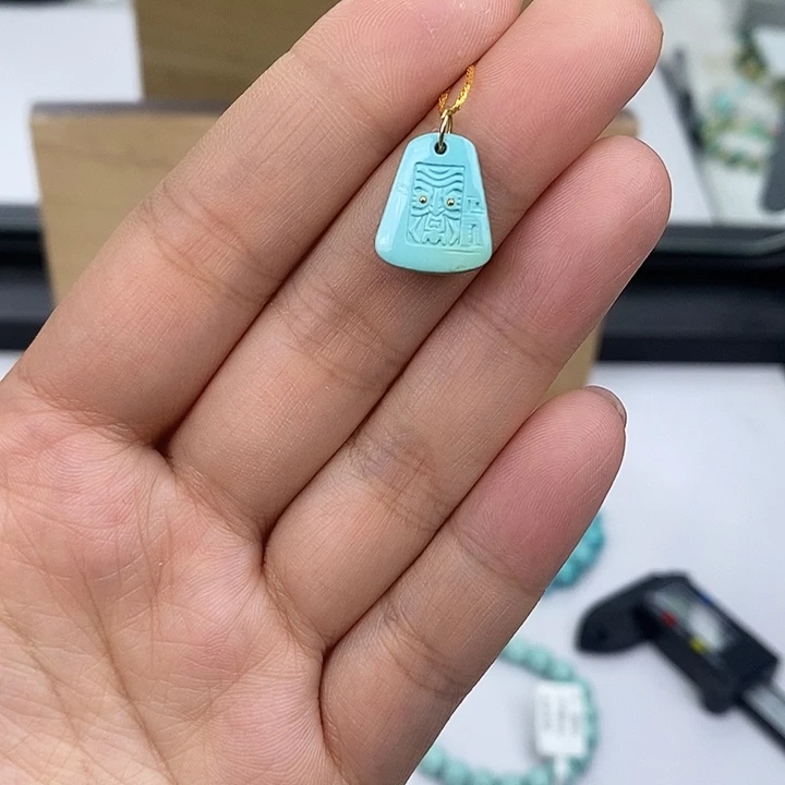 未镶嵌绿松石珠宝奇石