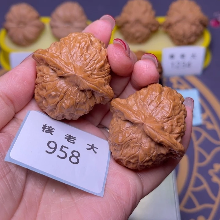 文玩核桃把件南瓜41.958