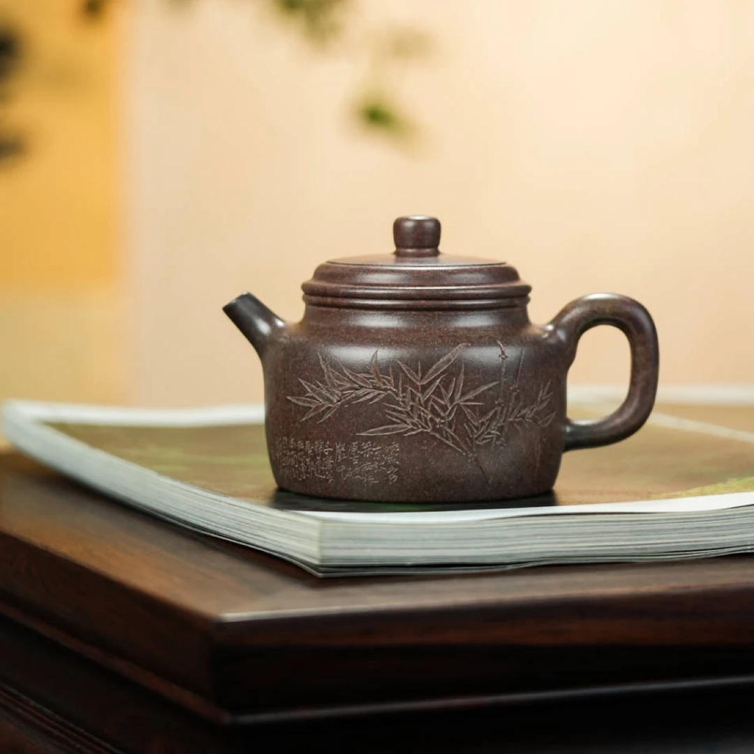 吴敏（实力派工艺美术师）  德钟 泥料：老段泥（高温柴烧） 250cc