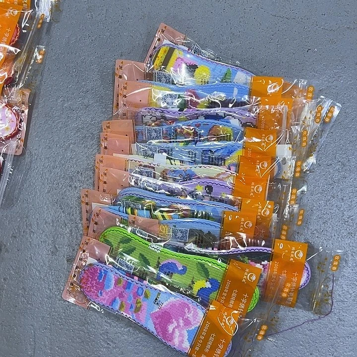 十字绣鞋垫半成品4