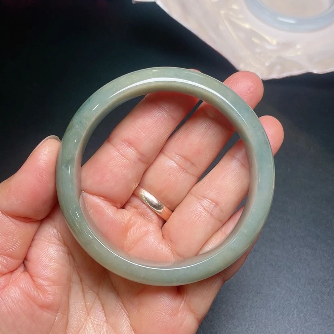 翡翠未镶嵌手镯兰水飘花手镯