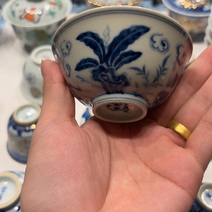 景德镇陶瓷杯子的