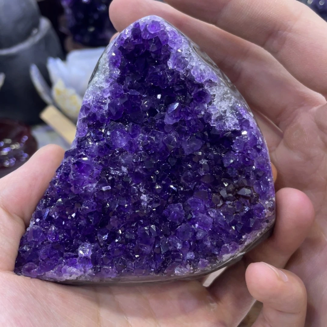 未镶嵌珠宝半成品水晶
