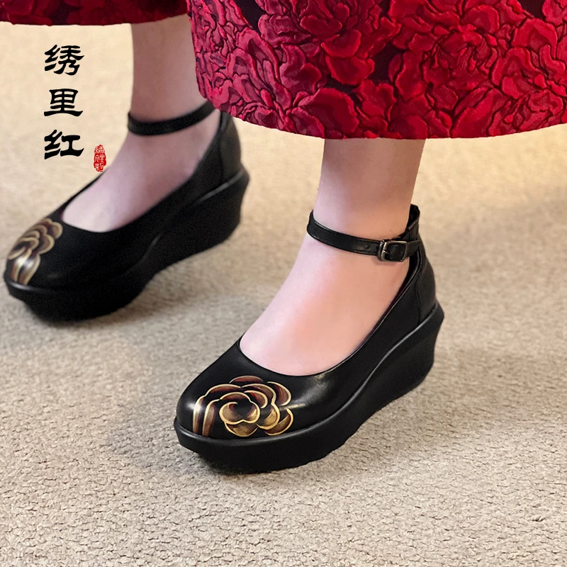 绣里红【归云】手工彩绘祥云真皮坡跟防水台休闲松糕舒适女鞋6cm