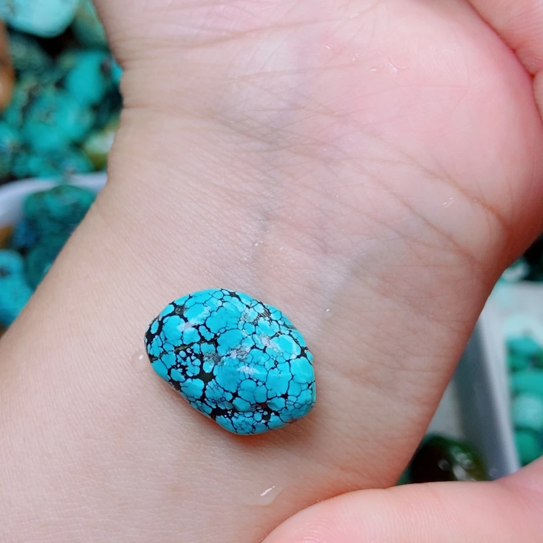 绿松石未镶嵌挂件