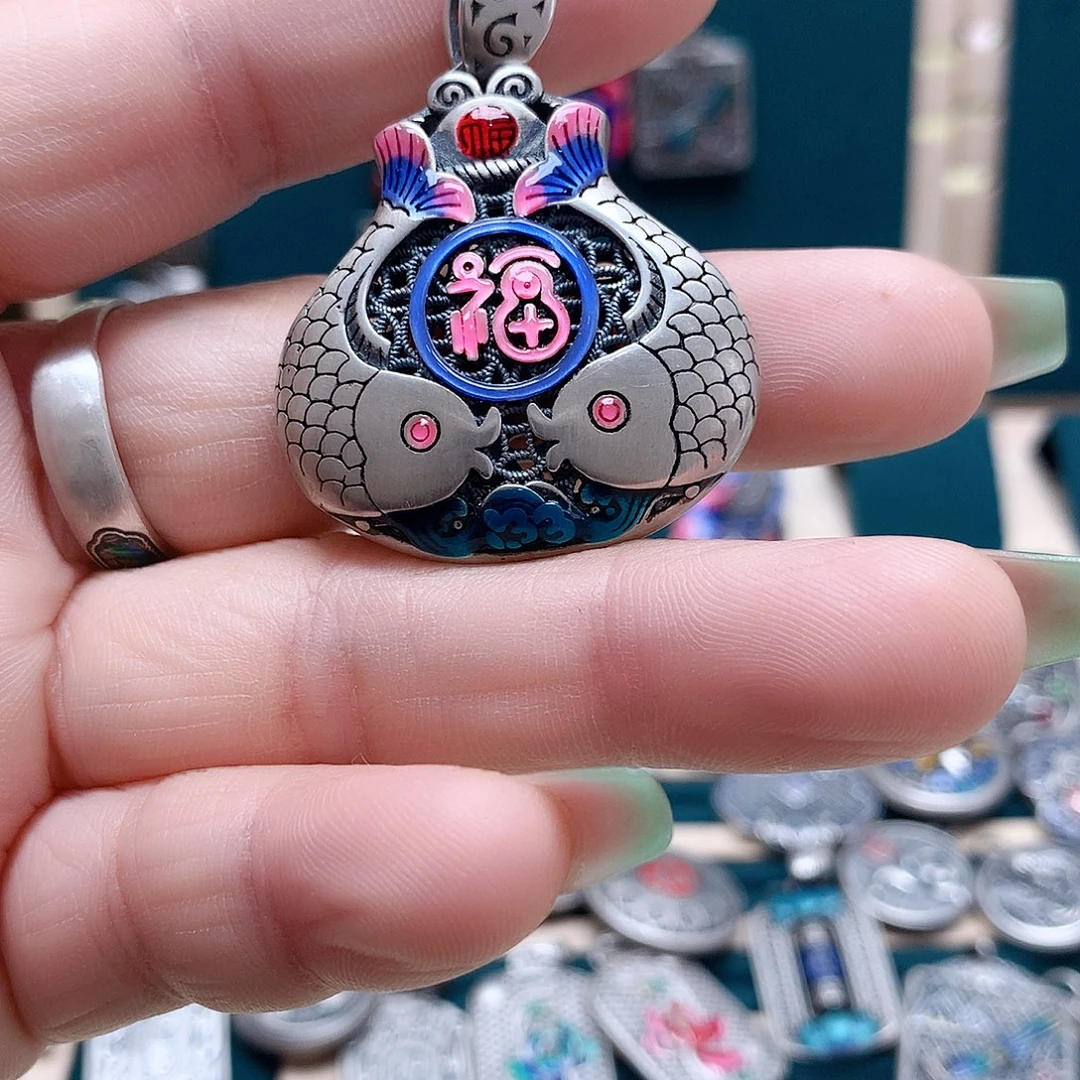 足银玻璃足银吊坠