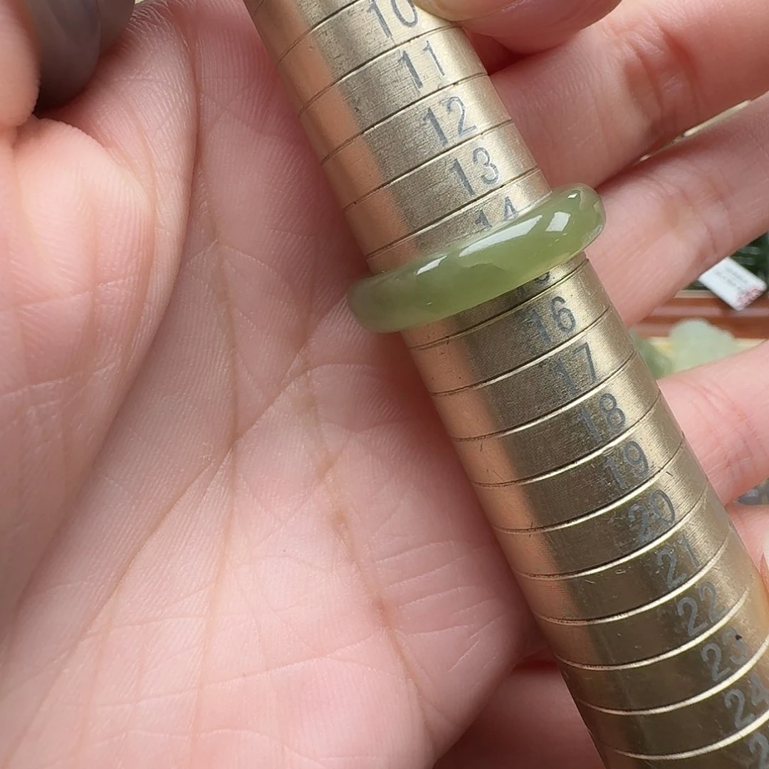 和田玉戒指未镶嵌