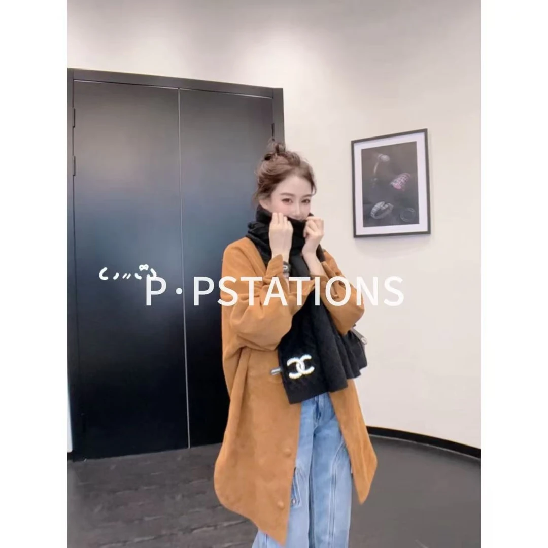 PP 2025  |  胶片影集 琥珀流光风设计师款牛皮反绒长款外套59159