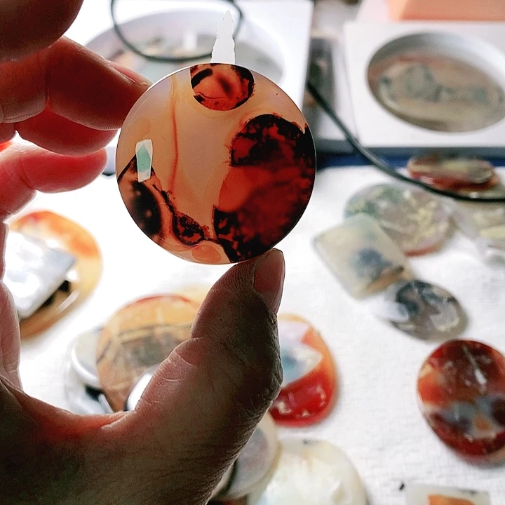 玛瑙/玉髓颈饰合金漠*