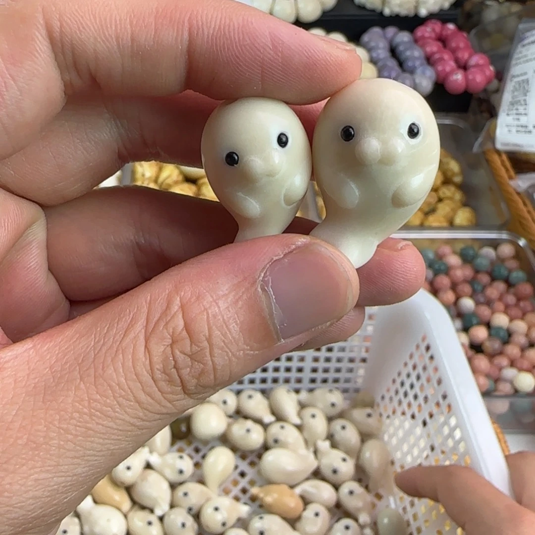 菩提根/象牙果吊坠微瑕疵海豹3颗