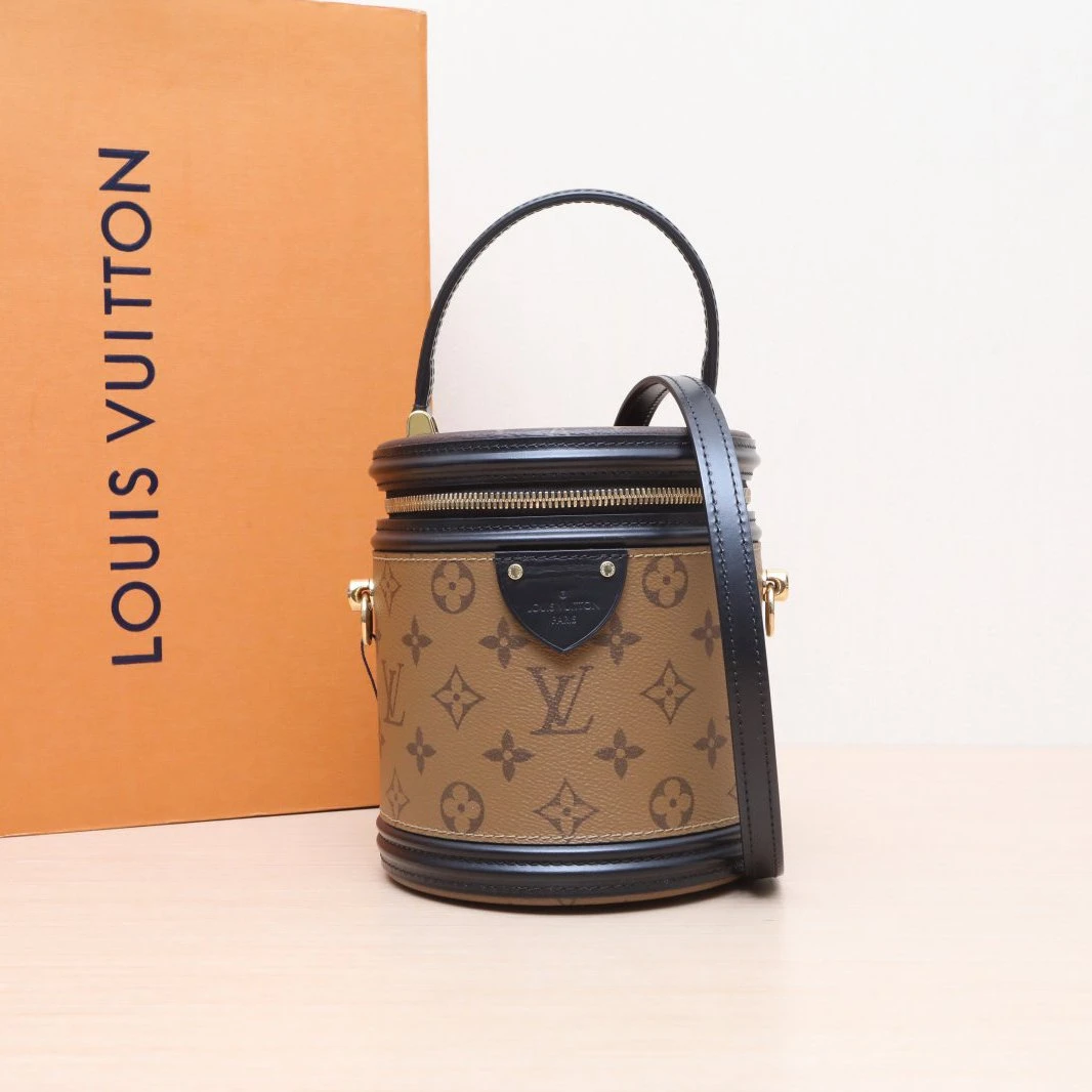 99新 LouisVuitton/路易威登 小花佳珊P205335581 圆桶包 芯片