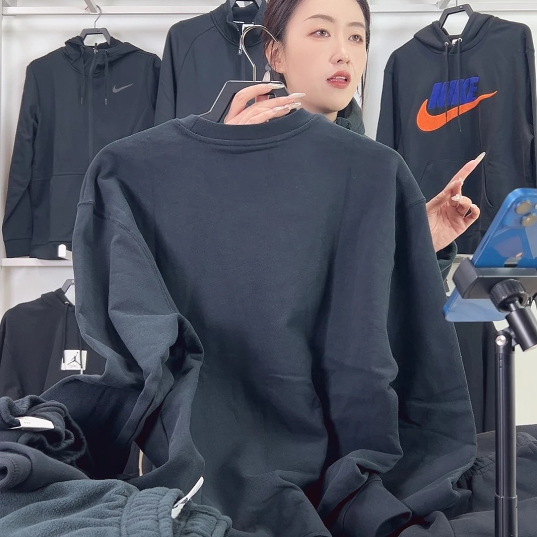 6935卫衣m码不退换110-130