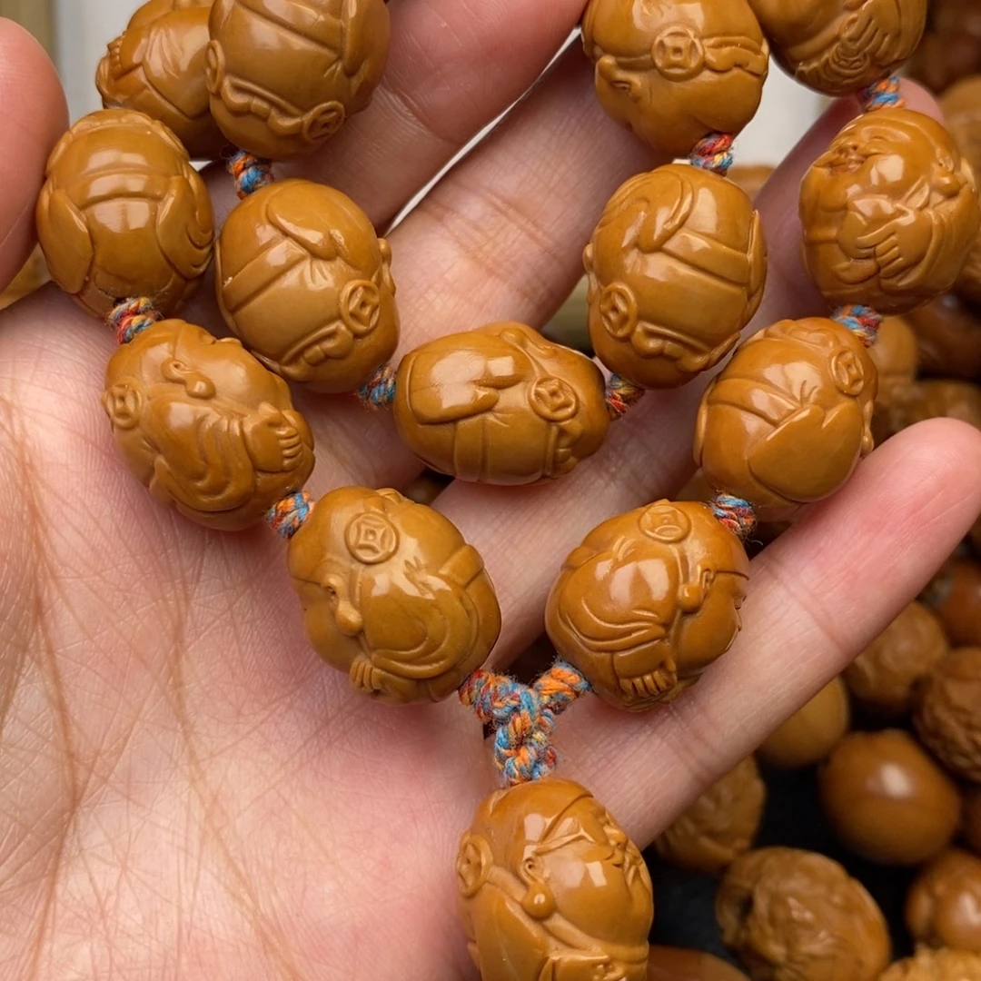 成***️手串橄榄核十八路财神