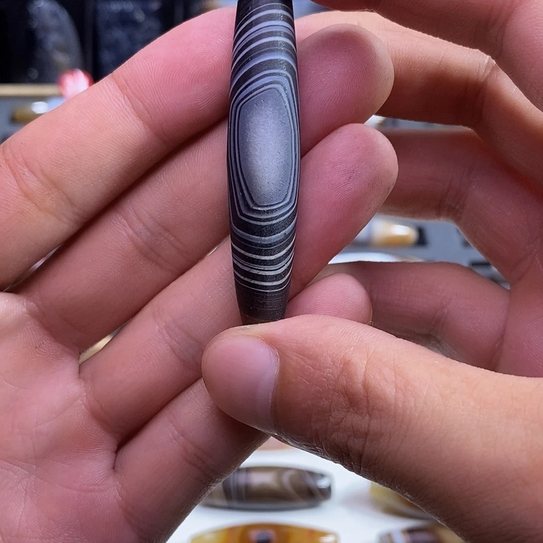 玛瑙/玉髓颈饰合金宇*