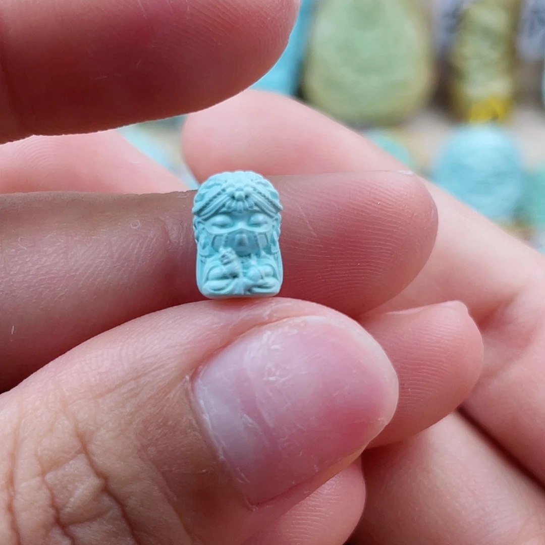 未镶嵌绿松石珠宝奇石