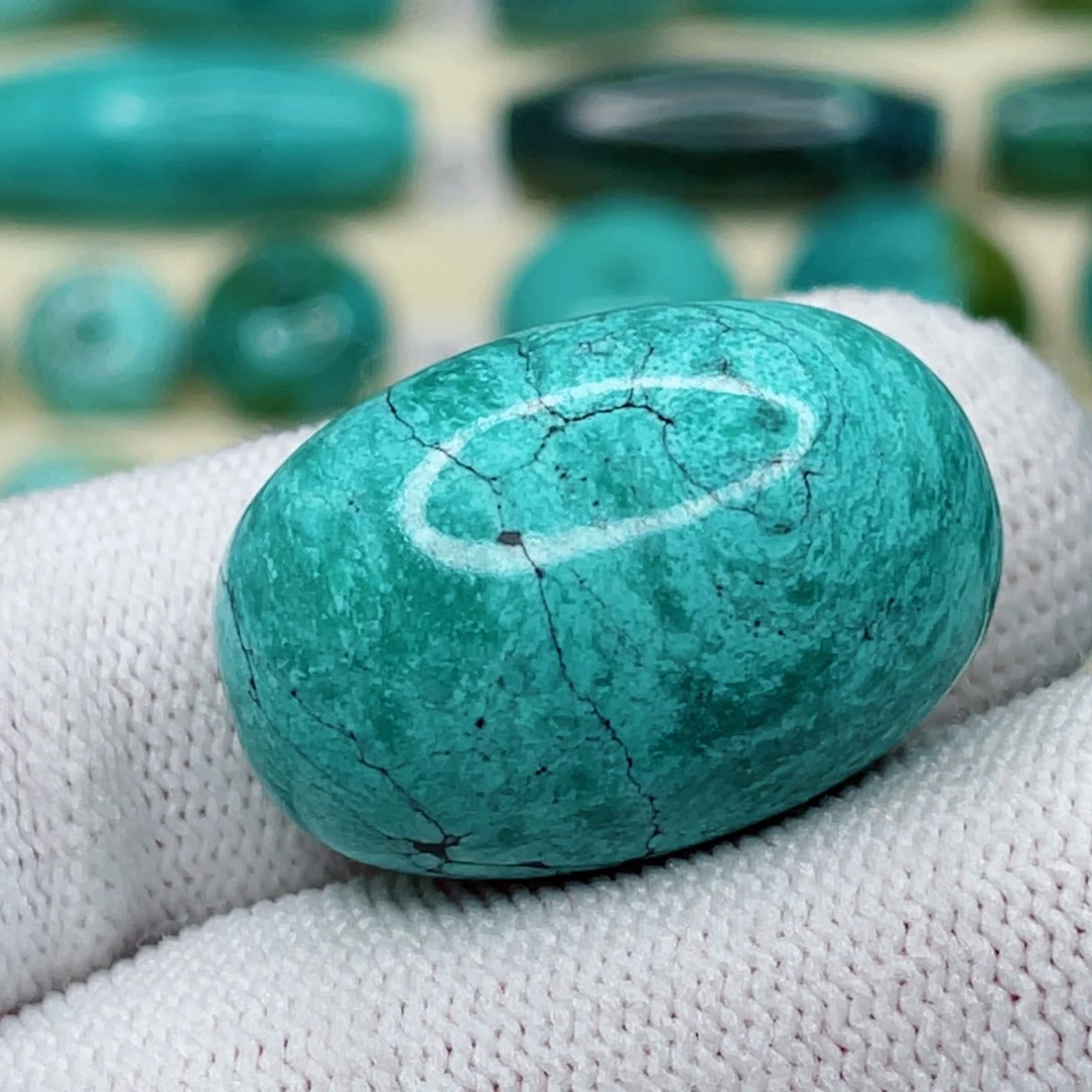 绿松石珠宝奇石未镶嵌
