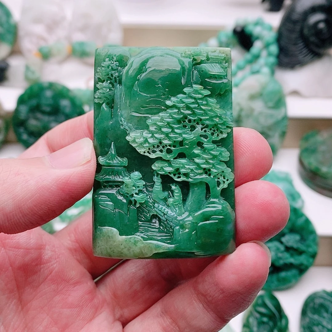 詹***乙独山玉未镶嵌吊坠