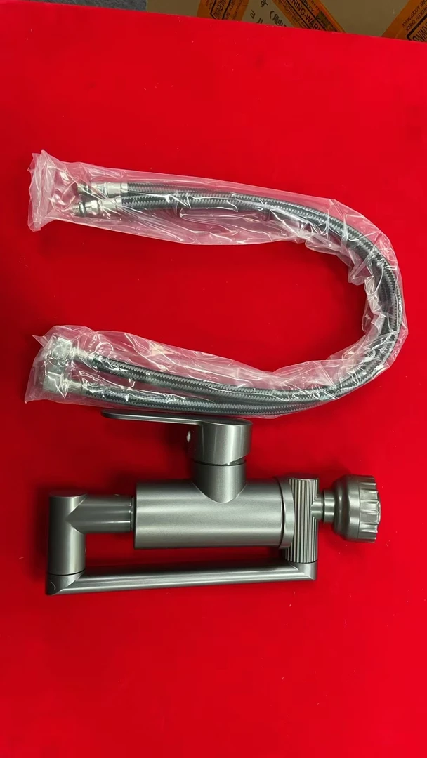 旋转水龙头万向式家用洗漱盆 厨房卫生间冷热水龙头面盆龙头