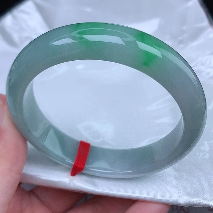 未镶嵌手镯翡翠天然