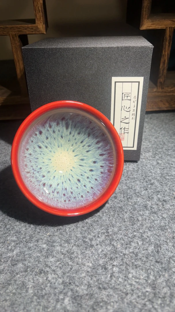 牛血红凤羽配礼盒包装