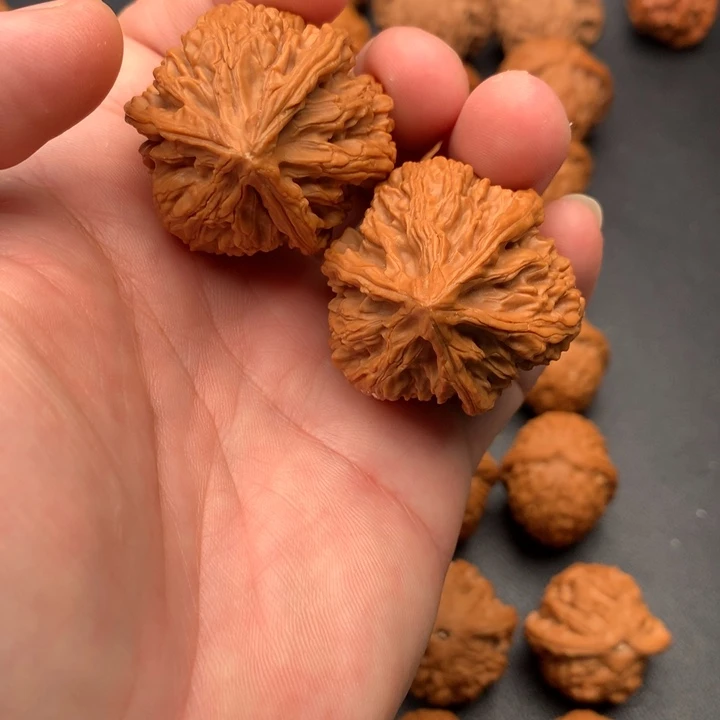 文玩核桃吊坠文山三棱