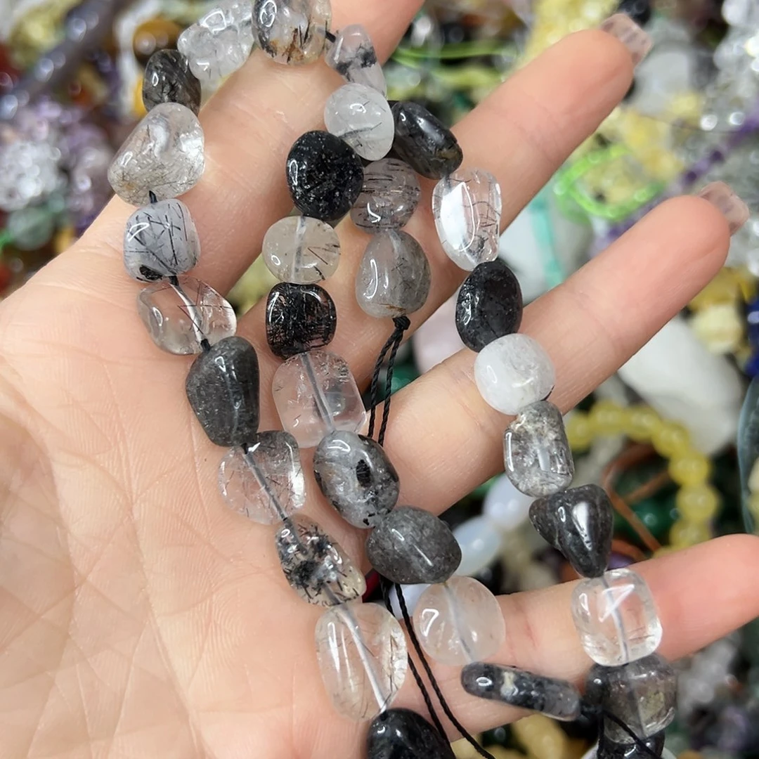 玛瑙/玉髓未镶嵌珠宝半成品，卡11左右黑发晶糖豆一条