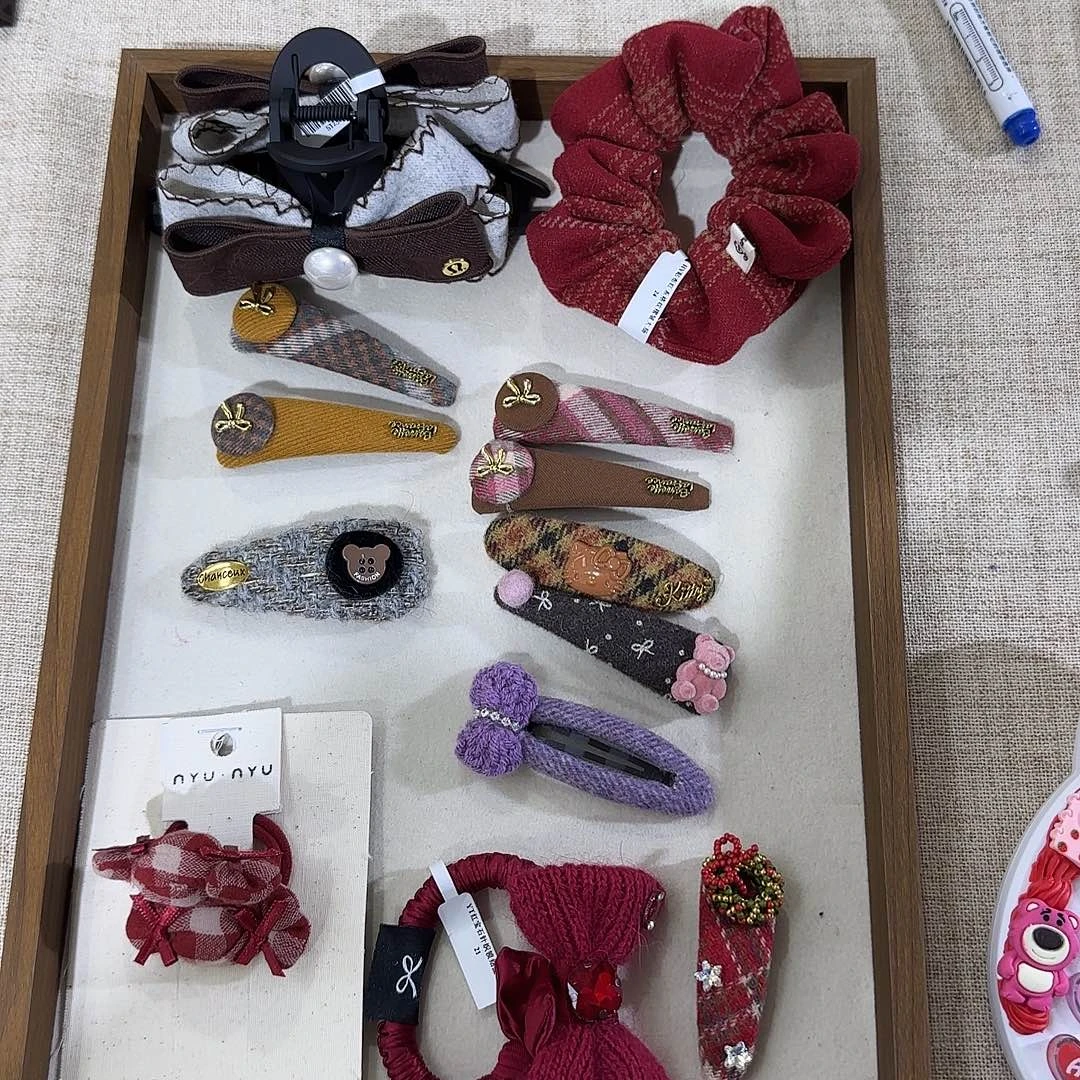 皮质铁合金夹子218