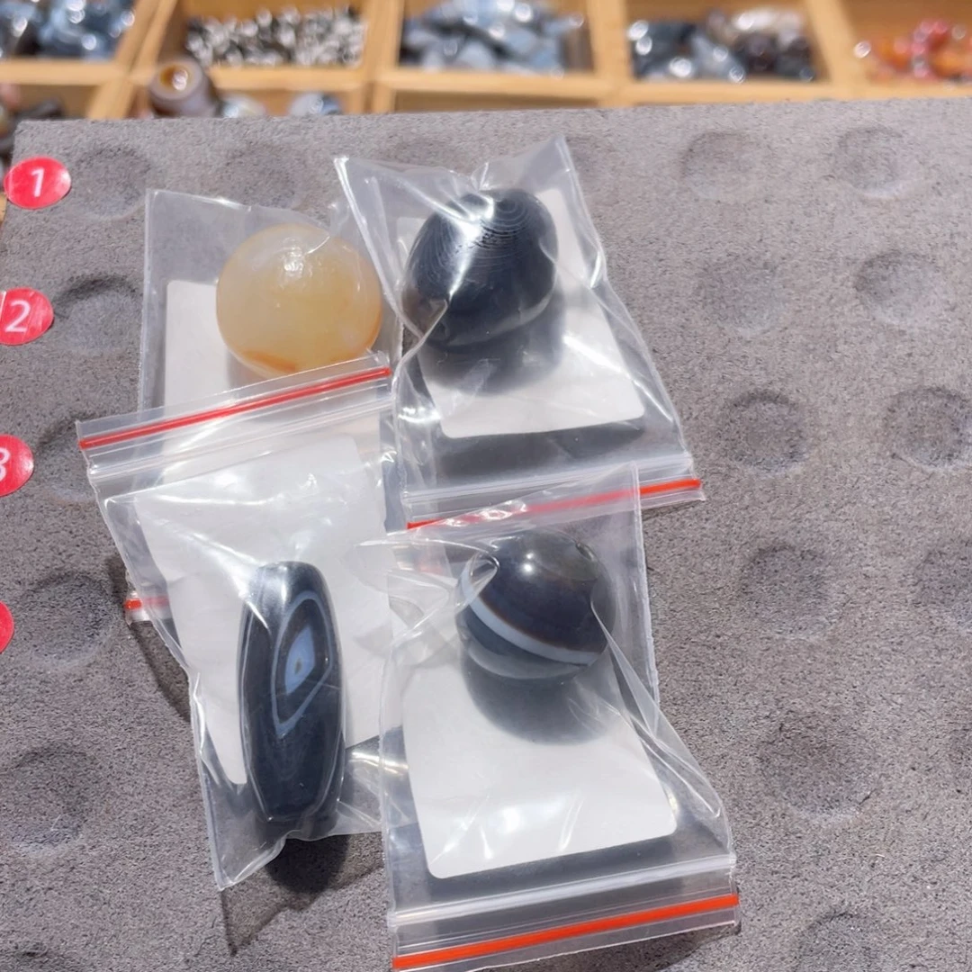 未镶嵌玛瑙/玉髓珠宝半成品